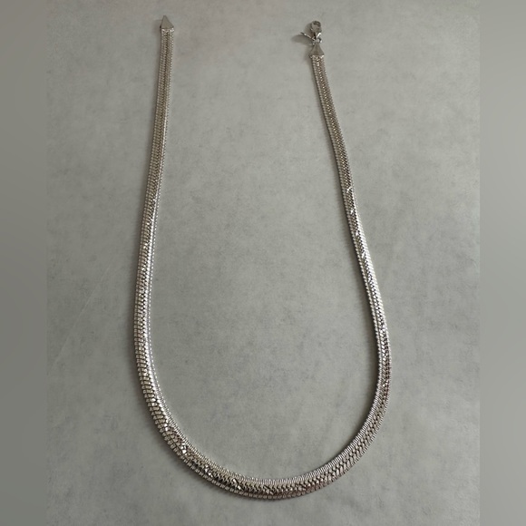 Rinc Lind Jewelry - Silver Necklace. Length 18”. By Rinc Lind SP